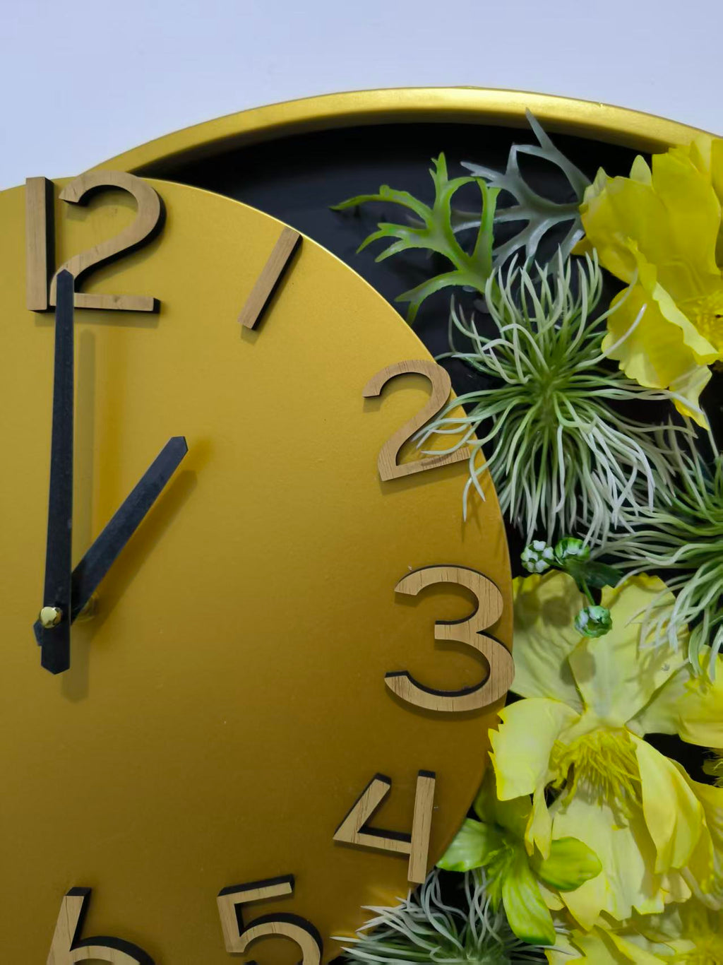 Luxury Botanical Floral Wall Clock – Handmade Marigold & Cosmos Art Decor Clock